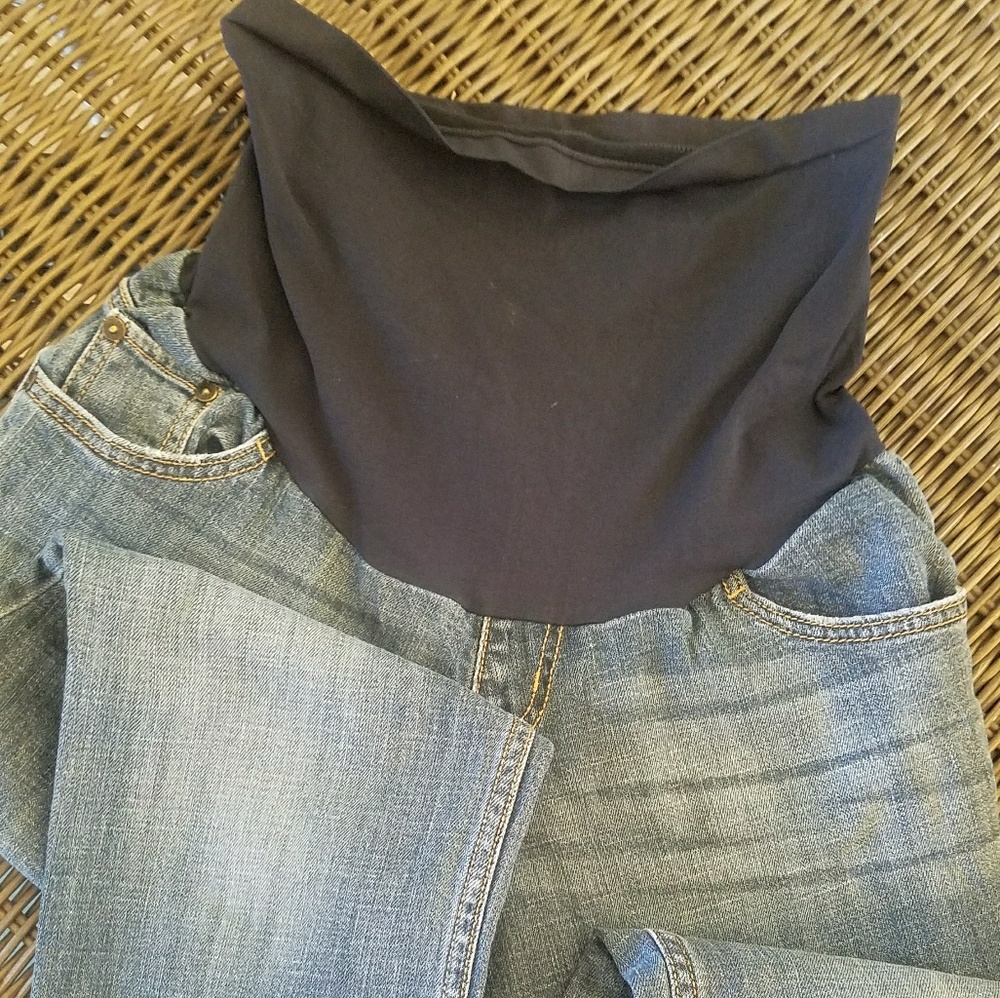 Maternity Capri pants